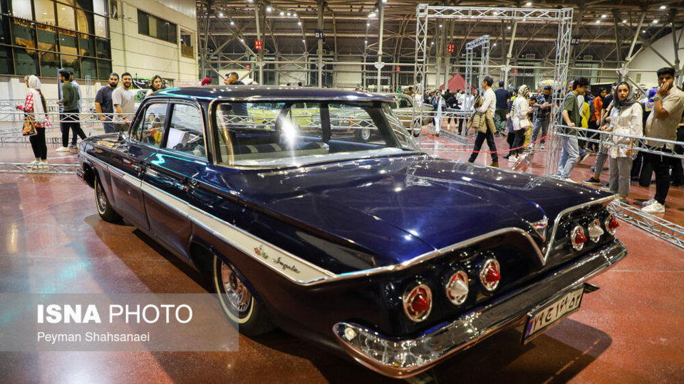 نمایشگاه خودروها و موتورسیکلت‌های کلاسیک، آفرود و مسابقه‌ای - اصفهان