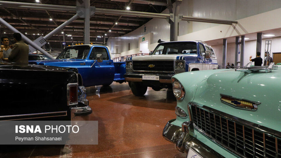 نمایشگاه خودروها و موتورسیکلت‌های کلاسیک، آفرود و مسابقه‌ای - اصفهان