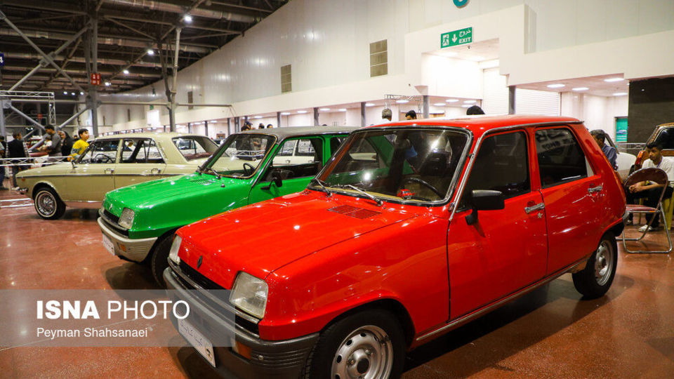 نمایشگاه خودروها و موتورسیکلت‌های کلاسیک، آفرود و مسابقه‌ای - اصفهان