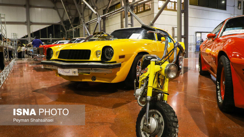 نمایشگاه خودروها و موتورسیکلت‌های کلاسیک، آفرود و مسابقه‌ای - اصفهان