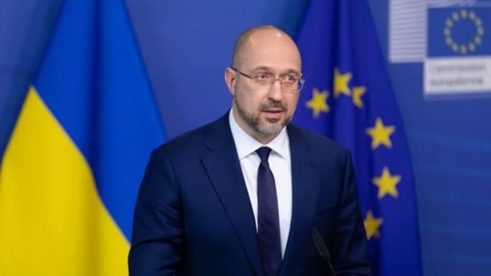 نخستوزیر اوکراین: روسیه پیروز شود، جنگ جهانی سوم در پیش است نخستوزیر اوکراین: روسیه پیروز شود، جنگ جهانی سوم در پیش است