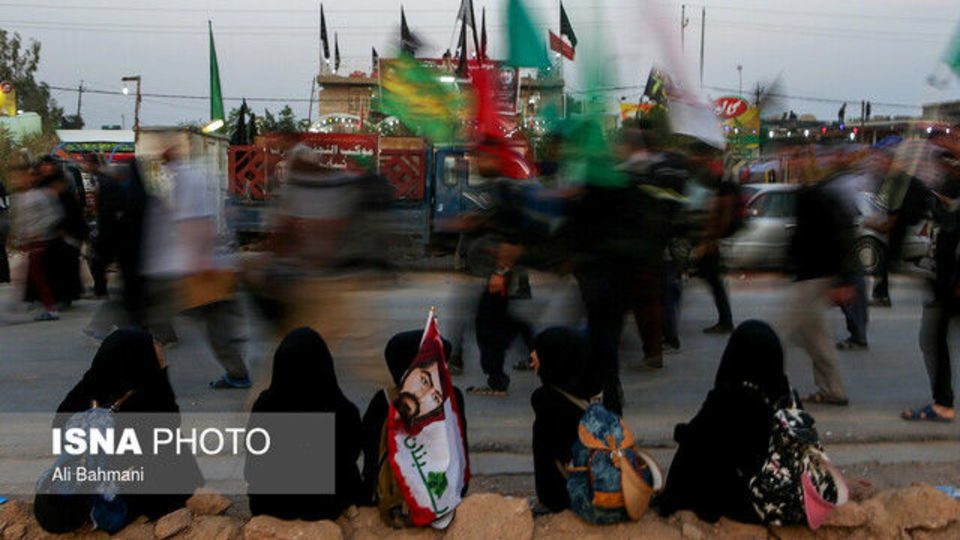 صدور ۳۰۰ هزار گذرنامه زیارتی برای زائران اربعین صدور ۳۰۰ هزار گذرنامه زیارتی برای زائران اربعین