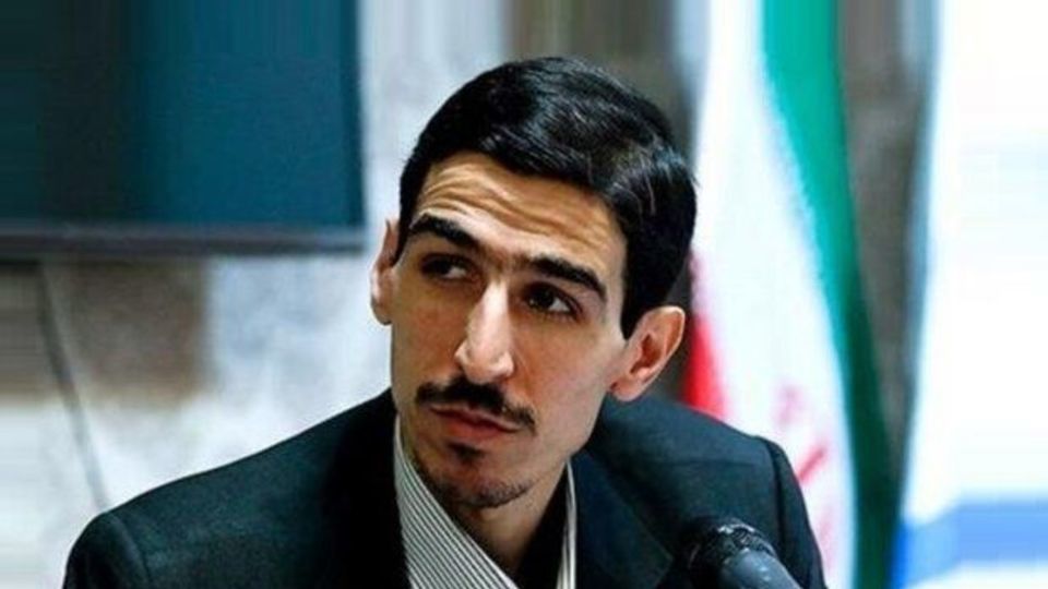 پیش بینی یک نماینده از چگونگی رای اعتماد به وزرای پیشنهادی پزشکیان پیش بینی یک نماینده از چگونگی رای اعتماد به وزرای پیشنهادی پزشکیان