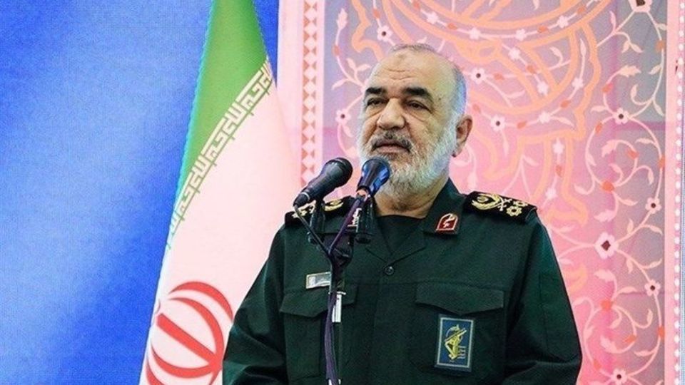 سلامی: رزمندگان حزبالله در لبنان عاشورایی مبارزه میکنند سلامی: رزمندگان حزبالله در لبنان عاشورایی مبارزه میکنند