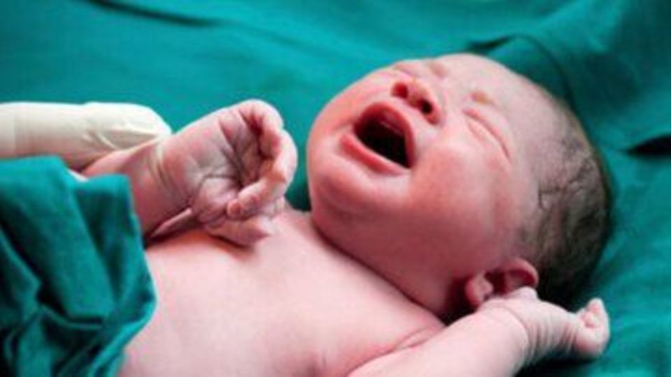 انهدام باند فروش نوزاد در تهران / قیمت نوزاد پسر یک میلیارد و ۸۰۰ میلیون تومان انهدام باند فروش نوزاد در تهران / قیمت نوزاد پسر یک میلیارد و ۸۰۰ میلیون تومان