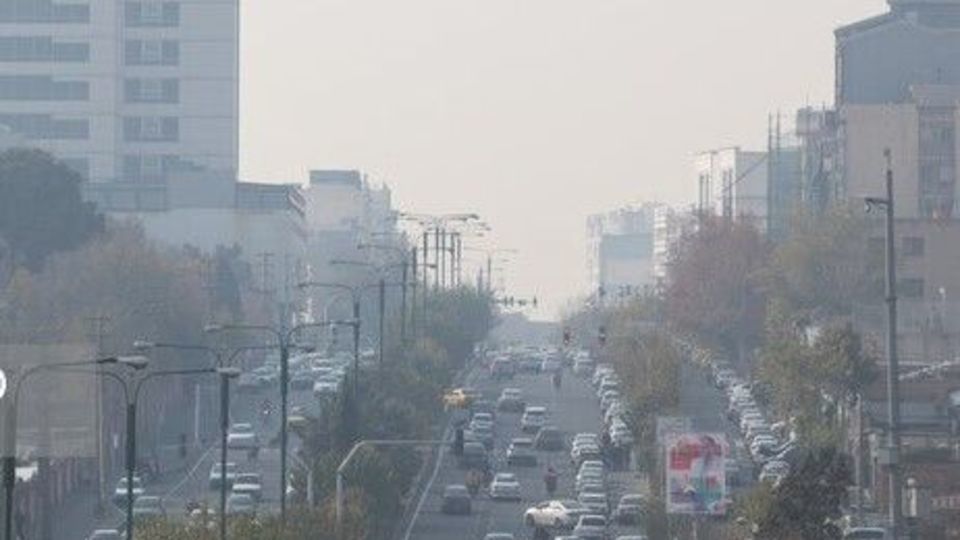 وضعیت هوای تهران قرمز شد / افزایش ذرات معلق در هوای پایتخت وضعیت هوای تهران قرمز شد / افزایش ذرات معلق در هوای پایتخت