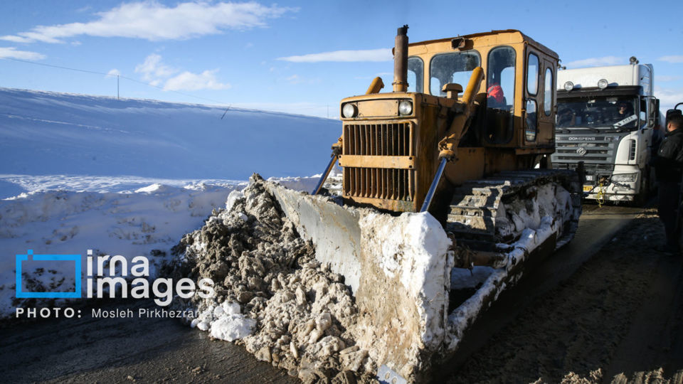 برف و کولاک در کردستان