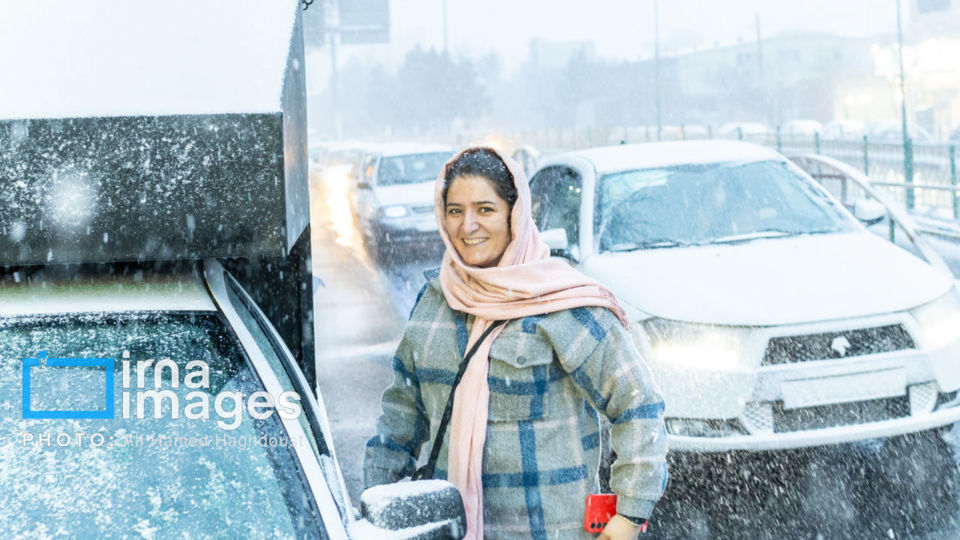 تن‌پوش سفید زمستان بر تن تبریز