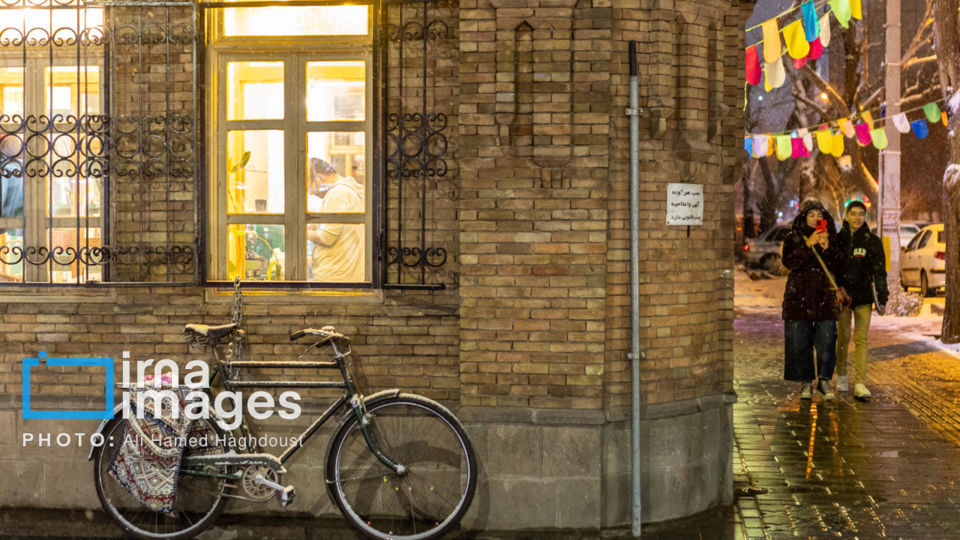 تن‌پوش سفید زمستان بر تن تبریز