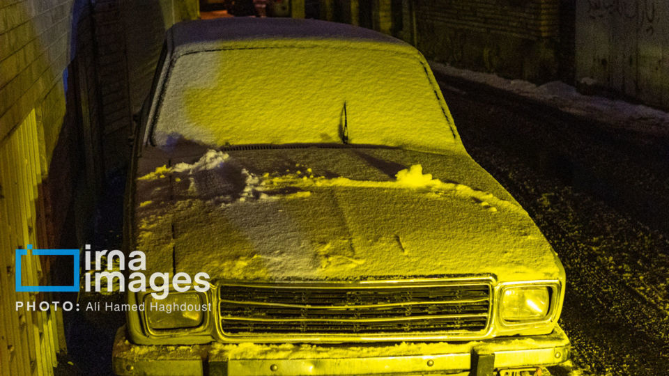 تن‌پوش سفید زمستان بر تن تبریز