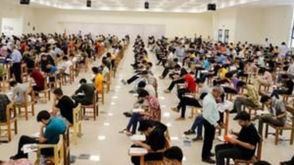 افشاگری از رای وزیر علوم در جلسه تصمیمگیری درباره مصوبه کنکوری افشاگری از رای وزیر علوم در جلسه تصمیمگیری درباره مصوبه کنکوری