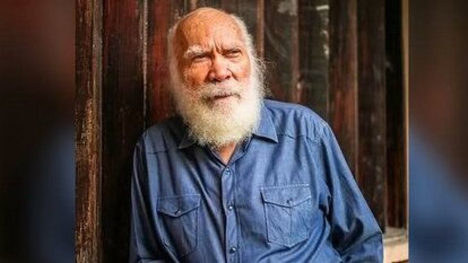 درگذشت نویسنده پیشگام در ۸۸سالگی درگذشت نویسنده پیشگام در ۸۸سالگی