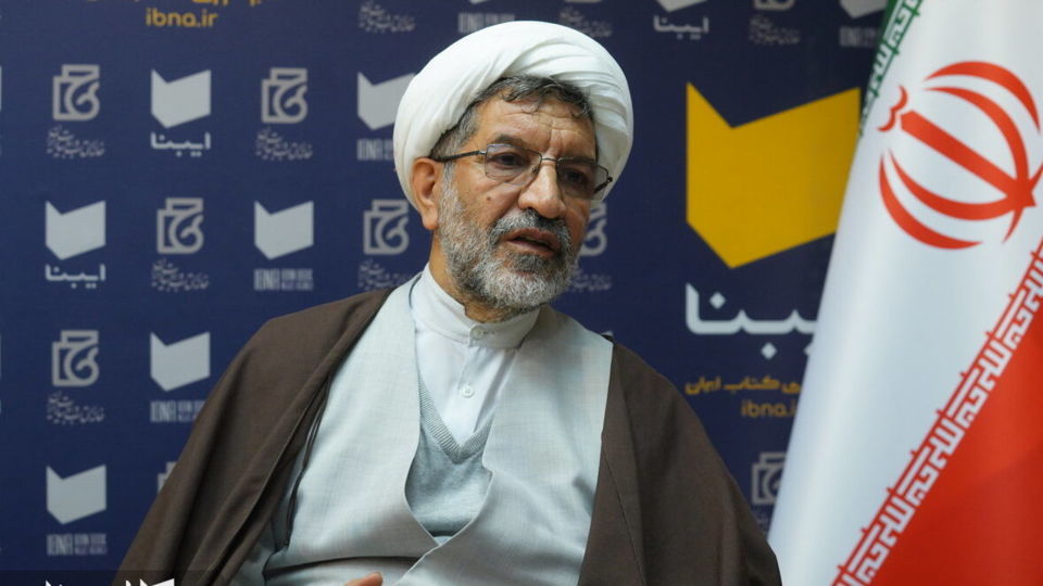 فاصله احتمالی معیارهای علمی کتاب سال و فرهنگ عمومی نیازمند تدبیر است فاصله احتمالی معیارهای علمی کتاب سال و فرهنگ عمومی نیازمند تدبیر است