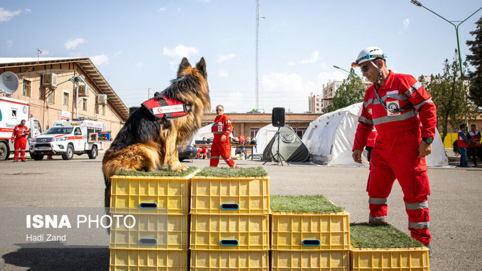 مانور سازمان امداد و نجات و مدیرت بحران
