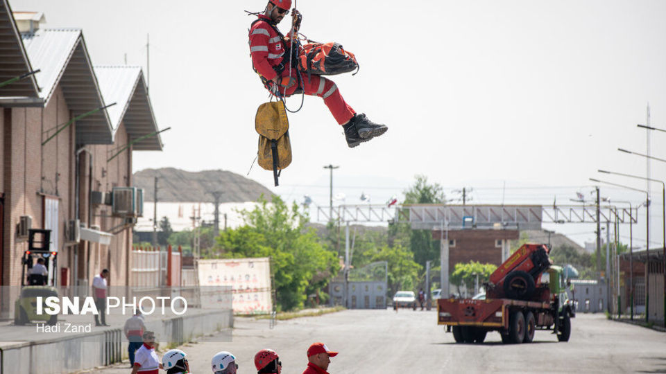 مانور سازمان امداد و نجات و مدیرت بحران
