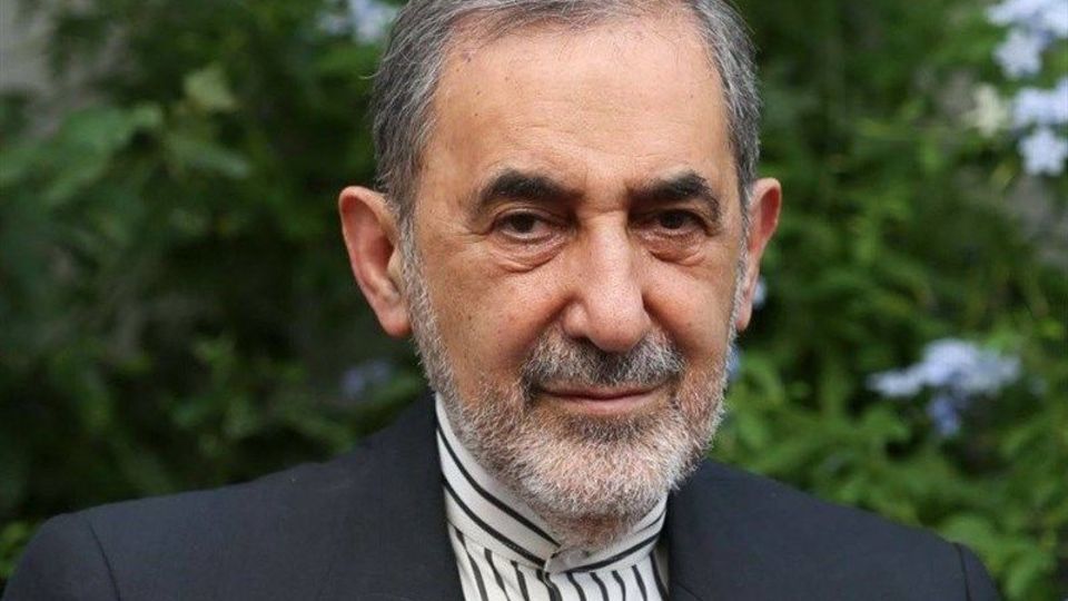 واکنش مشاور رهبر انقلاب به شایعات در مورد تغییر نام خلیج فارس واکنش مشاور رهبر انقلاب به شایعات در مورد تغییر نام خلیج فارس