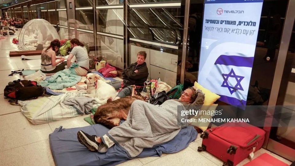 پناه گرفتن اسرائیلی‌ها در مترو از ترس حمله موشکی ایران 