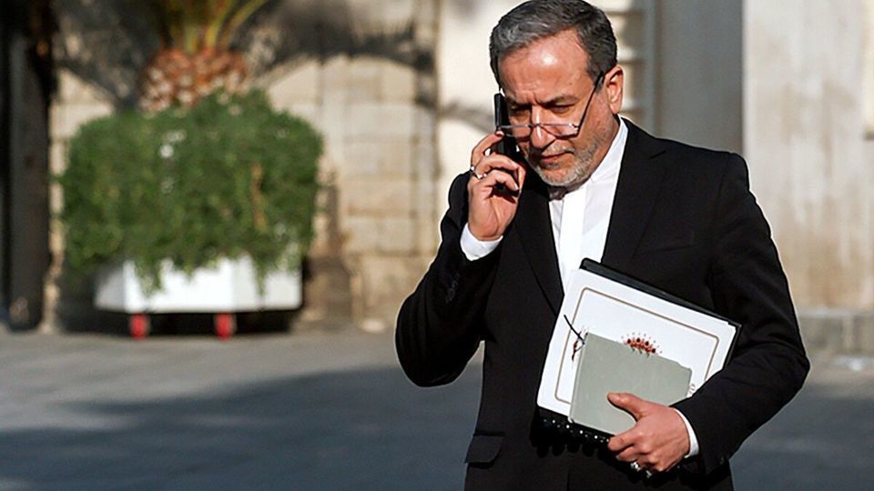 عراقچی: روز جمعه با هیات اروپایی در ژنو دیدار خواهیم کرد / این دیدار به درخواست تروئیکای اروپایی برگزار خواهد شد عراقچی: روز جمعه با هیات اروپایی در ژنو دیدار خواهیم کرد / این دیدار به درخواست تروئیکای اروپایی برگزار خواهد شد