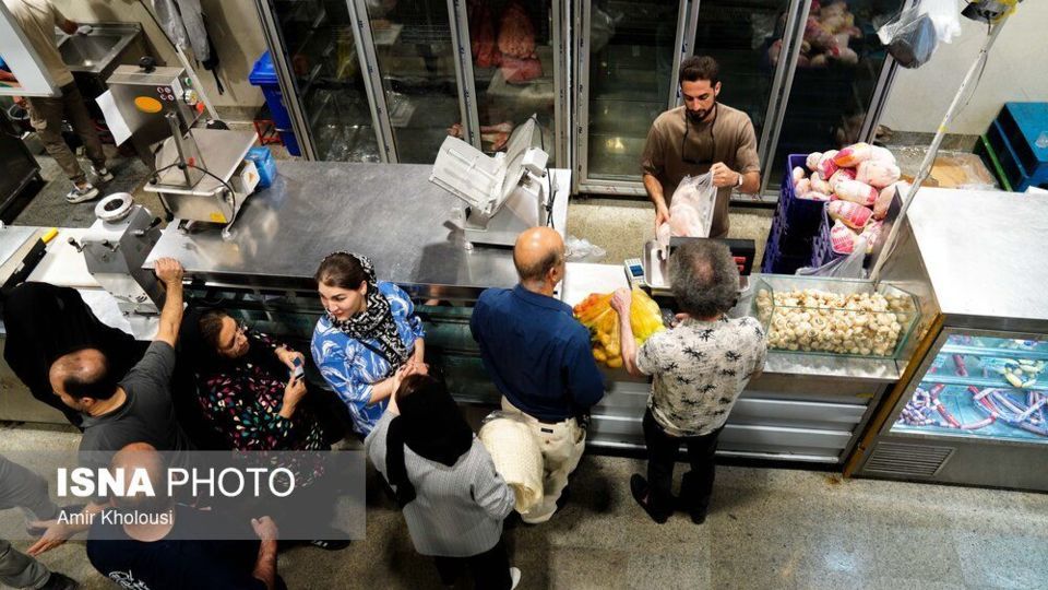 زندگی در جریان است...