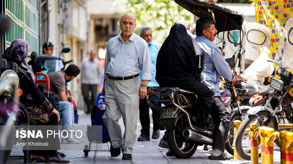 زندگی در جریان است...