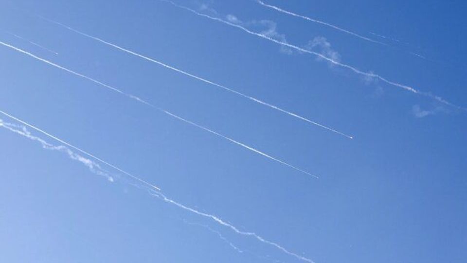 اذعان رژیم صهیونیستی به ناتوانی در رهگیری موشکهای ایران اذعان رژیم صهیونیستی به ناتوانی در رهگیری موشکهای ایران