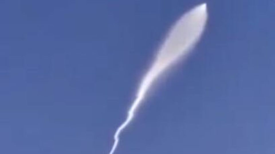 موشکی که در چشم دشمن فرو رفت! موشکی که در چشم دشمن فرو رفت!