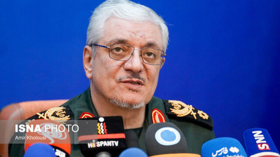 وزارت دفاع با قدرت پشتیبانی از نیروهای مسلح را ادامه میدهد وزارت دفاع با قدرت پشتیبانی از نیروهای مسلح را ادامه میدهد