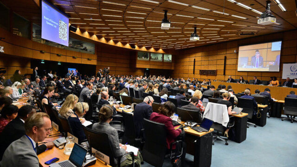 جلسه فوقالعاده شورای حکام آژانس بینالمللی انرژی اتمی فردا تشکیل میشود جلسه فوقالعاده شورای حکام آژانس بینالمللی انرژی اتمی فردا تشکیل میشود