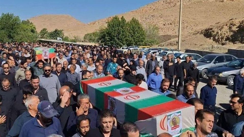 تعداد شهدای حمله اسرائیل به استان یزد به ۱۰ نفر رسید تعداد شهدای حمله اسرائیل به استان یزد به ۱۰ نفر رسید