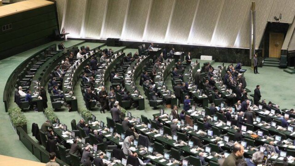 طرح تعلیق همکاری ایران با آژانس بینالمللی انرژی اتمی اعلام وصول شد طرح تعلیق همکاری ایران با آژانس بینالمللی انرژی اتمی اعلام وصول شد