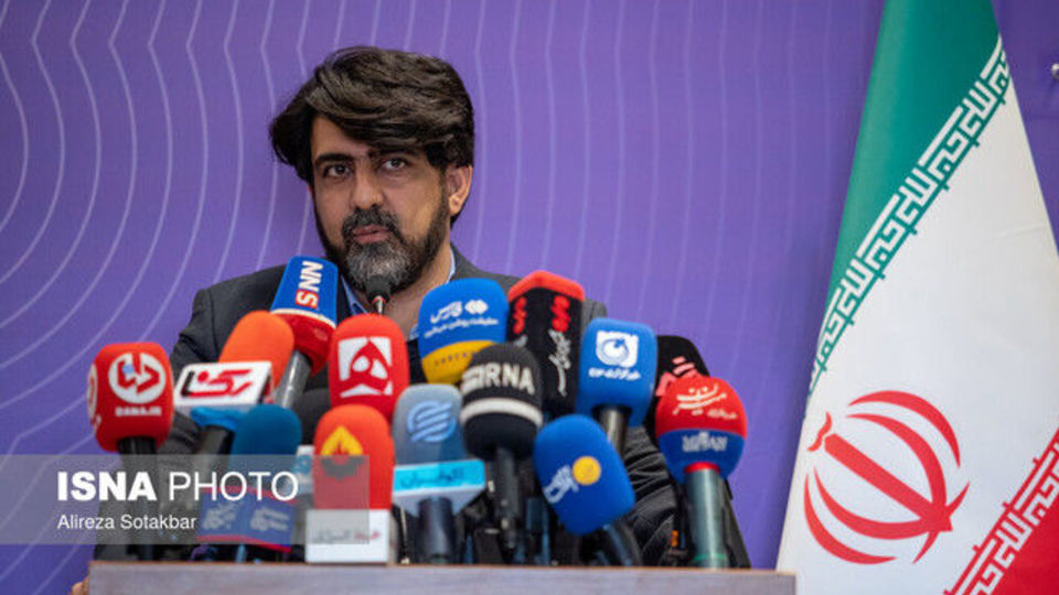 ارائه خدمات در پایتخت ادامه دارد/ تأمین نیازهای تهرانیها در اولویت است ارائه خدمات در پایتخت ادامه دارد/ تأمین نیازهای تهرانیها در اولویت است