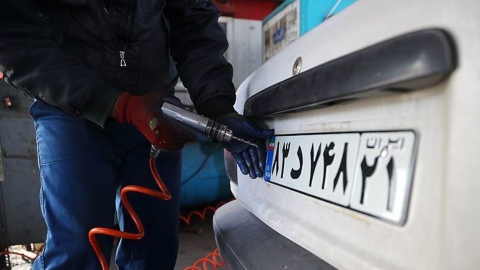 هشدار سوءاستفاده از پلاکهای سرقتی خودروها/ سریع پلیس را مطلع کنید هشدار سوءاستفاده از پلاکهای سرقتی خودروها/ سریع پلیس را مطلع کنید