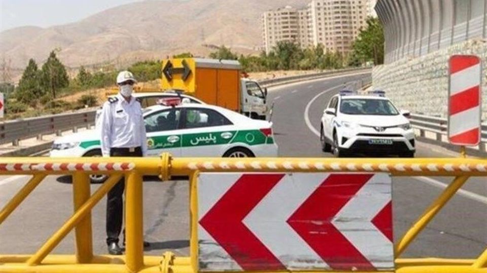 ترافیک سنگین در محورهای شمالی/ جاده چالوس یکطرفه شد ترافیک سنگین در محورهای شمالی/ جاده چالوس یکطرفه شد