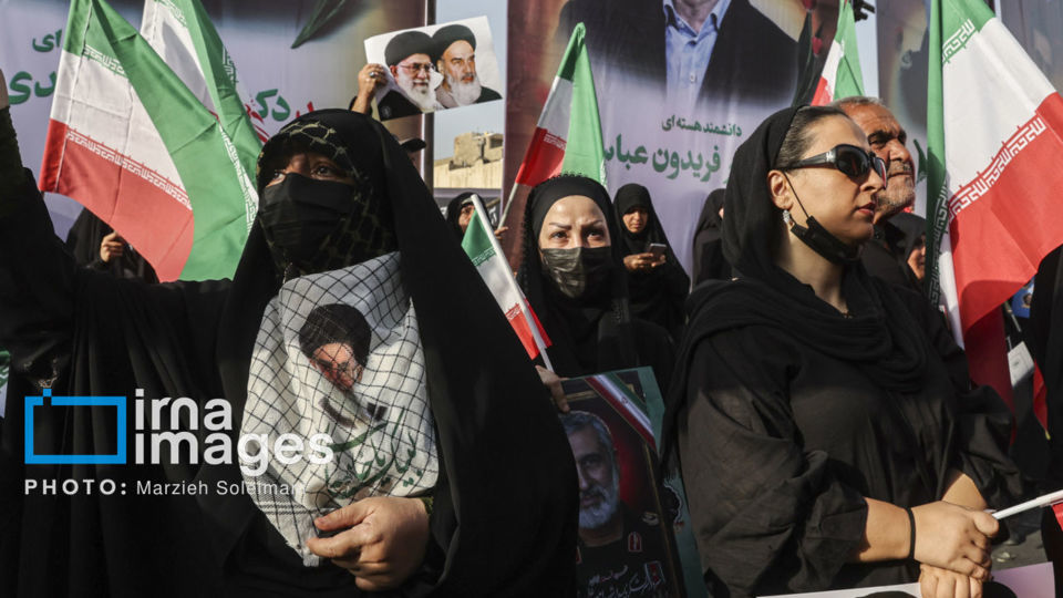 تشییع شهدای اقتدار در تهران