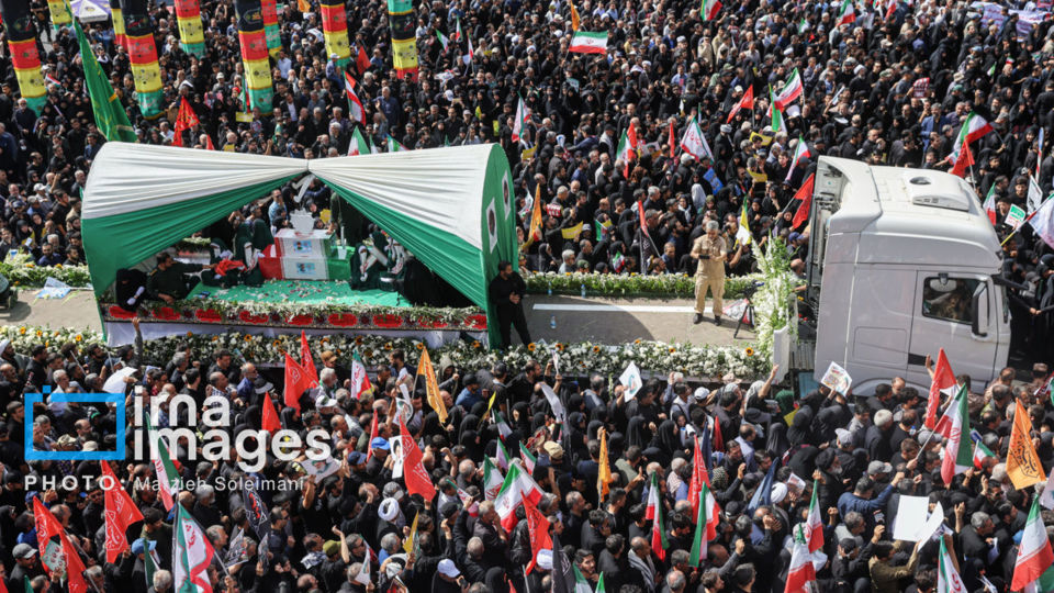 تشییع شهدای اقتدار در تهران