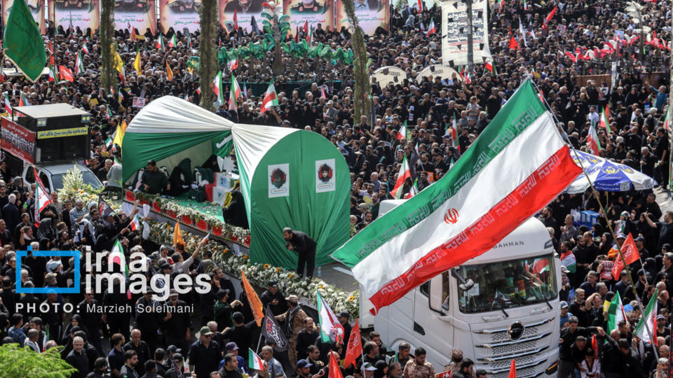 تشییع شهدای اقتدار در تهران