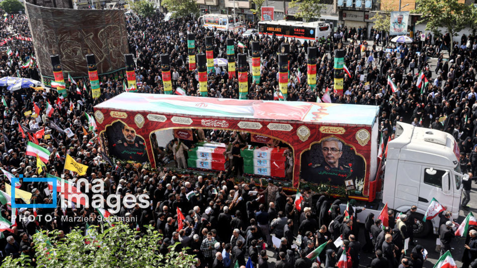 تشییع شهدای اقتدار در تهران