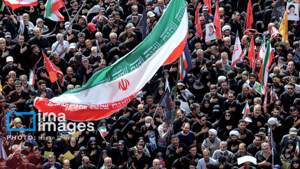 تشییع شهدای اقتدار در تهران