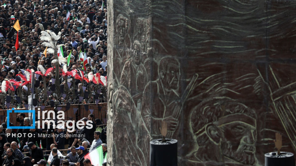 تشییع شهدای اقتدار در تهران