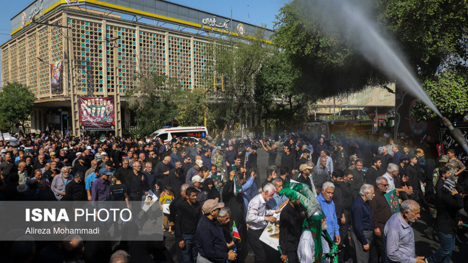 تشییع پیکر شهید سردار «غلامعلی رشید» در دزفول