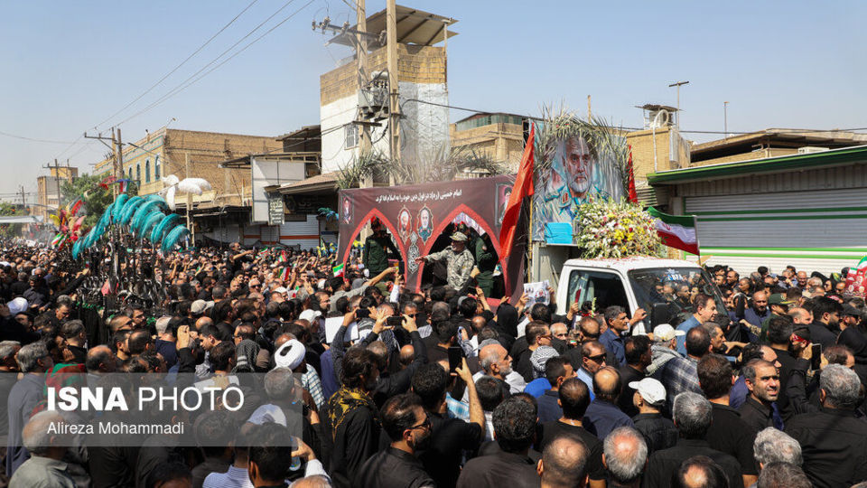 تشییع پیکر شهید سردار «غلامعلی رشید» در دزفول