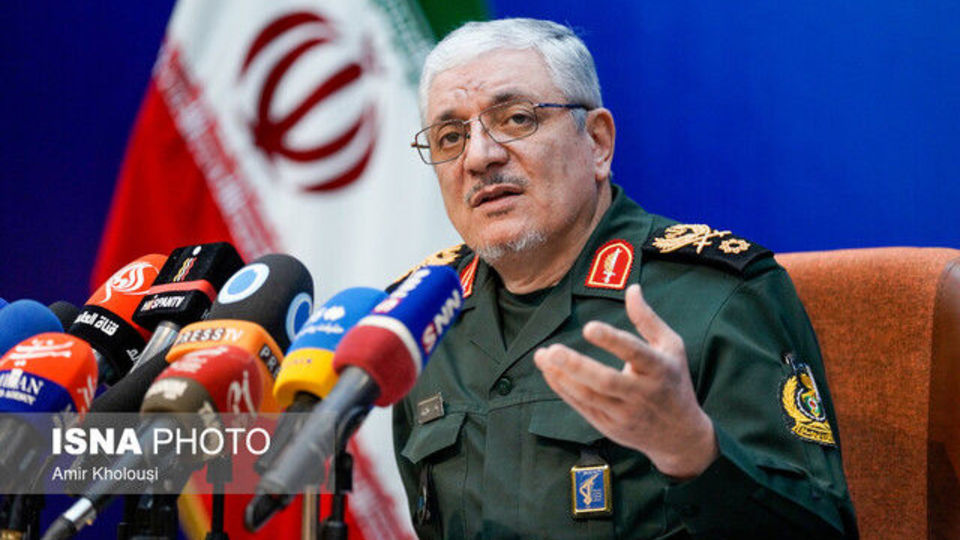 توضیحات سخنگوی وزارت دفاع درباره ساماندهی پهپادها در ایران توضیحات سخنگوی وزارت دفاع درباره ساماندهی پهپادها در ایران