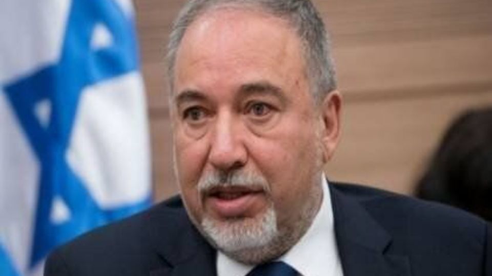 لیبرمن: هدف از جنگ غزه نجات ائتلاف دولتی است لیبرمن: هدف از جنگ غزه نجات ائتلاف دولتی است