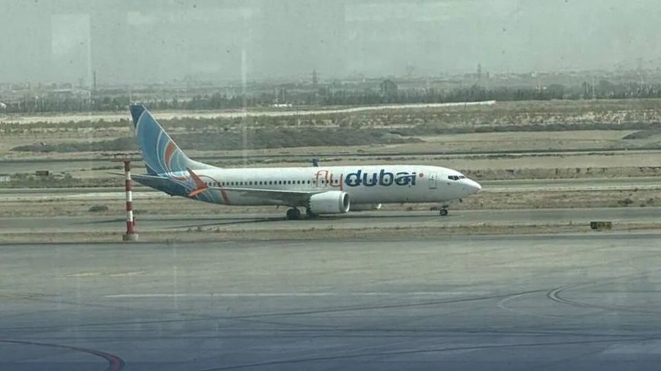 فرود نخستین پرواز خارجی پس از بازگشایی آسمان ایران در فرودگاه امام فرود نخستین پرواز خارجی پس از بازگشایی آسمان ایران در فرودگاه امام