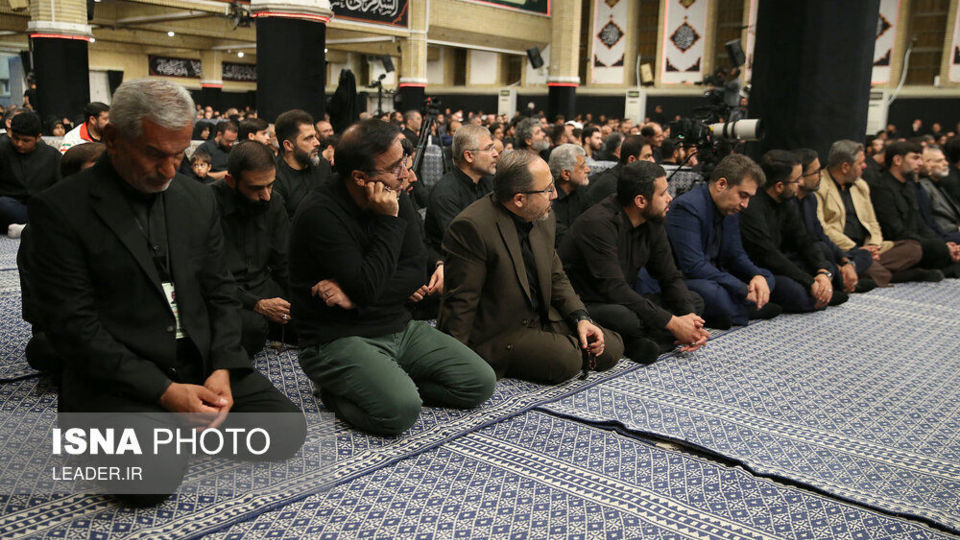 مراسم عزادارای شب عاشورای حسینی با حضور رهبر انقلاب