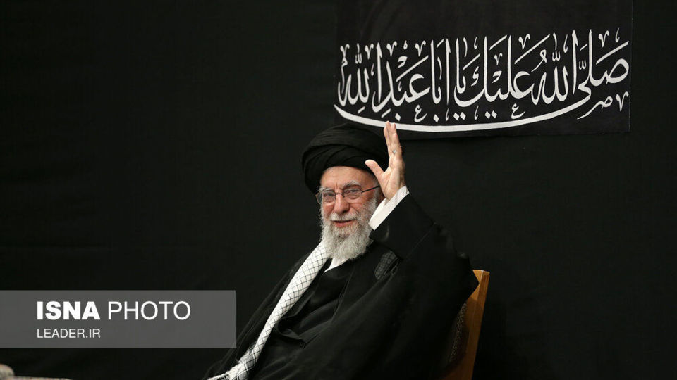 مراسم عزادارای شب عاشورای حسینی با حضور رهبر انقلاب