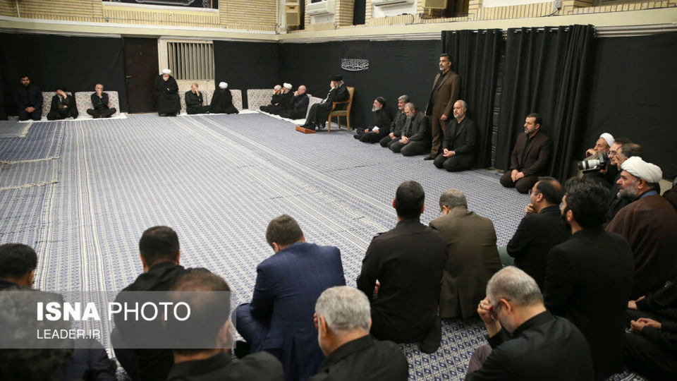 مراسم عزادارای شب عاشورای حسینی با حضور رهبر انقلاب