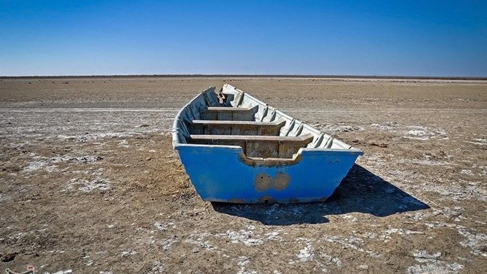 مشک خشکیده سیستان/ اینجا مردم تشنه یک جرعه آب هستند مشک خشکیده سیستان/ اینجا مردم تشنه یک جرعه آب هستند