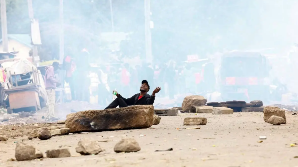 کنیا در آشوب کنیا در آشوب