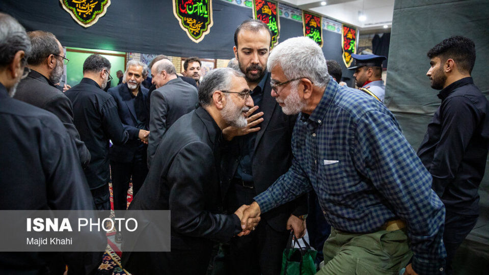 مراسم گرامیداشت شهدای حمله رژیم صهیونیستی به زندان اوین مراسم گرامیداشت شهدای حمله رژیم صهیونیستی به زندان اوین